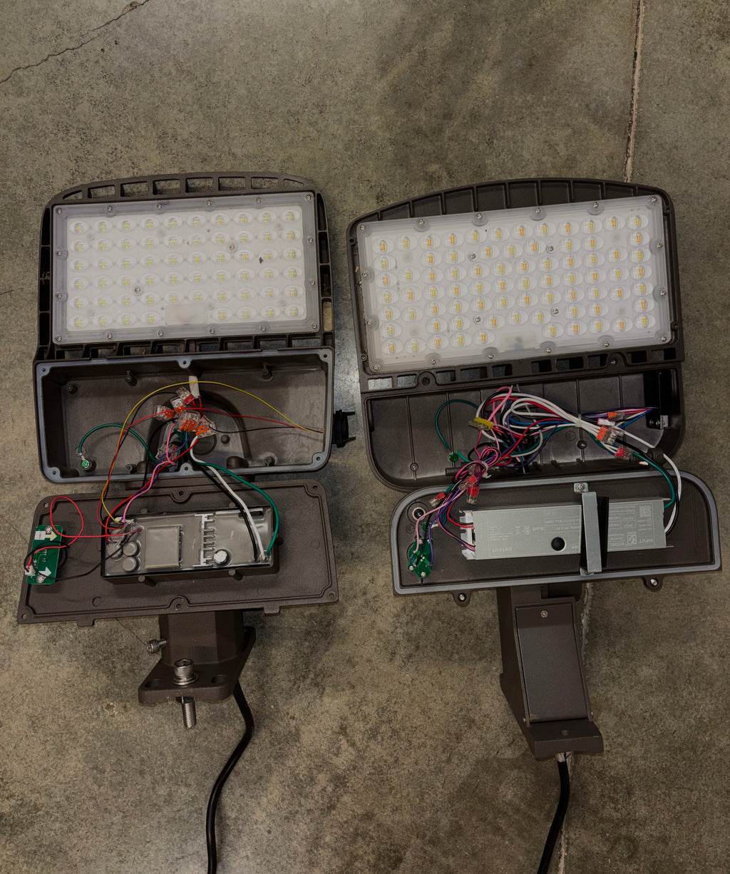 AF11 Tunable Area Fixture 300Watt w/ Universal Mount